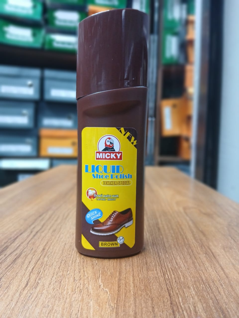 Liquid Shoe Polish with Brazil Palm Wax (Black, Brown & Neutral)