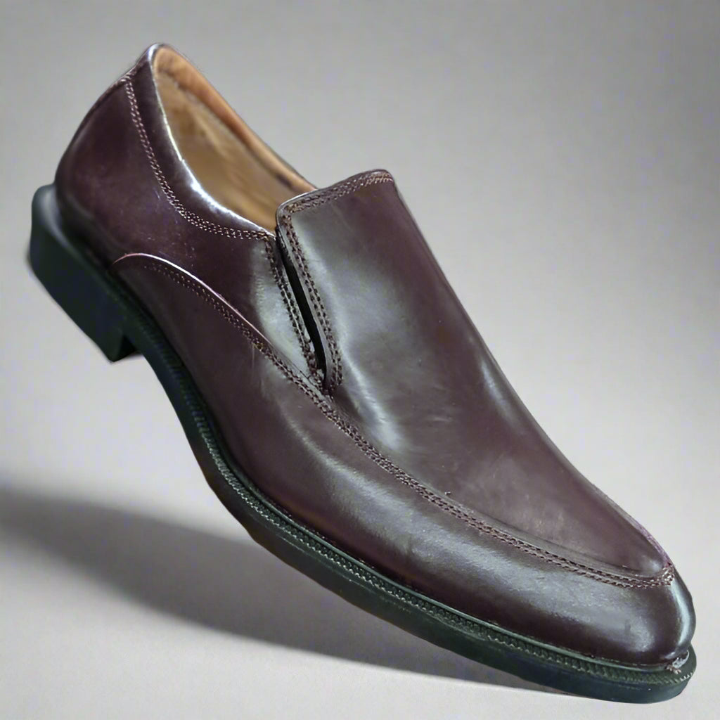 Balozi Slip-On – With respect, even simplicity looks sharp.