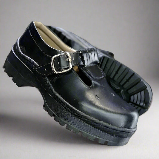 Tausi School Shoes – Viatu vya Nidhamu na Fahari