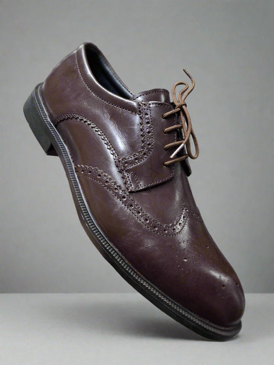 Mfalme Oxford – Crafted for a Legacy of Honor.